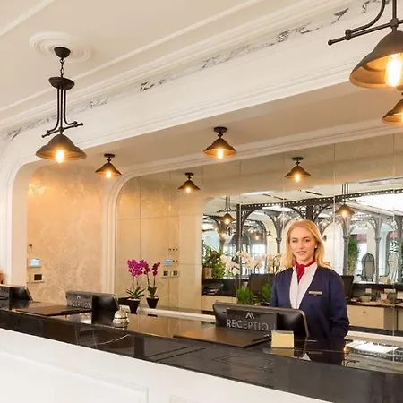 Metropolitan Taksim 4* Estambul