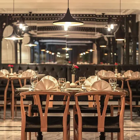 Hotel Metropolitan Taksim Estambul