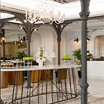 Ξενοδοχείο Metropolitan Taksim 4*