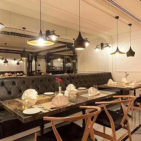 Metropolitan Taksim 4*