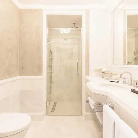 Metropolitan Taksim 4*