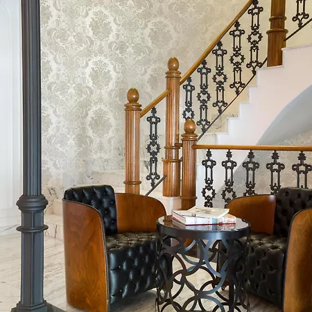 Metropolitan Taksim 호텔 4*