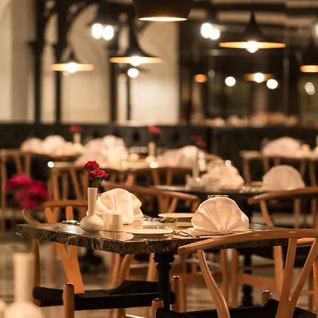 호텔 Metropolitan Taksim