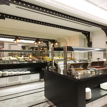 Metropolitan Taksim Hotel